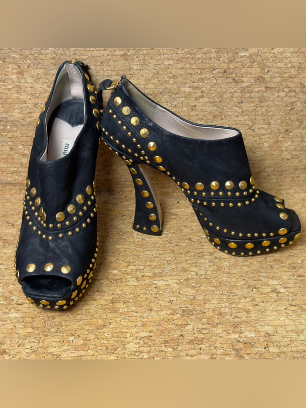 Miu Miu Studded Peep Toe Platform Heels Black Leather 39.5 Italy Statement Shoes